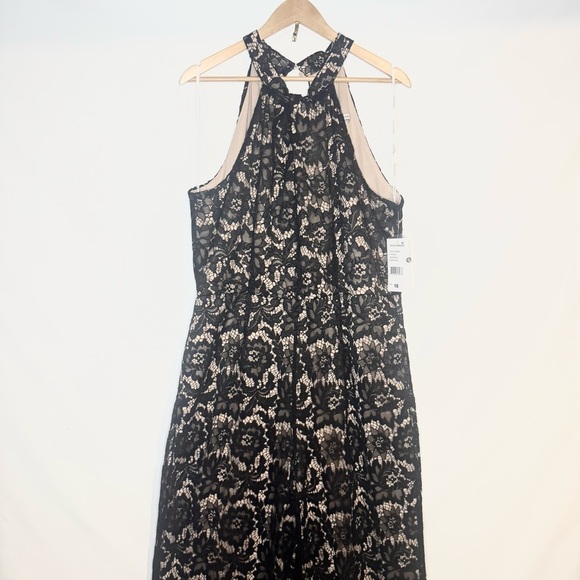 NWT Julia Jordan Black Floral Lace Halter Wide Leg Jumpsuit Size 16 - Picture 3 of 9